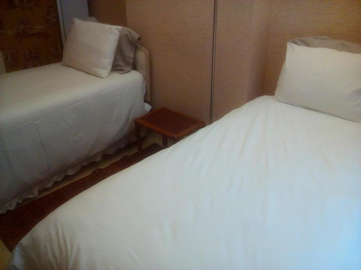 The Principality 2 Singles Bedroom Кардифф Экстерьер фото
